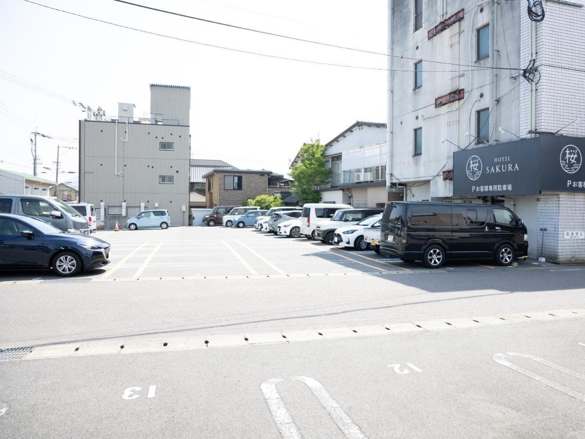 Hotel Sakura Урешино Екстериор снимка